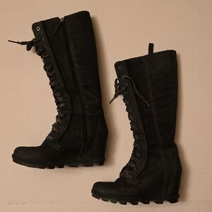 Sorel Black Lace-Up Women's Wedge Boots